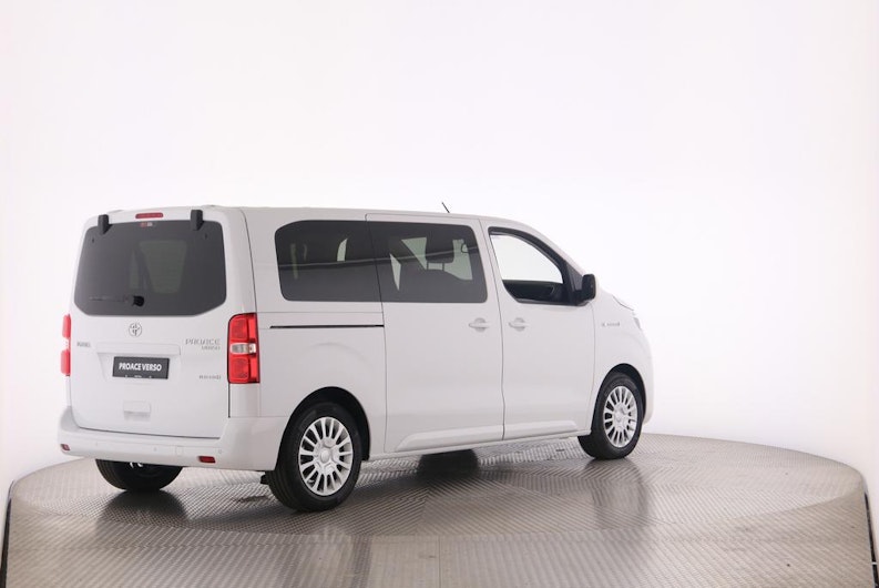 Vehicle image TOYOTA PROACE VERSO