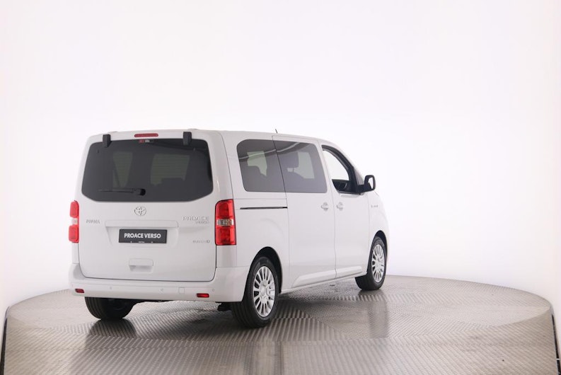 Vehicle image TOYOTA PROACE VERSO