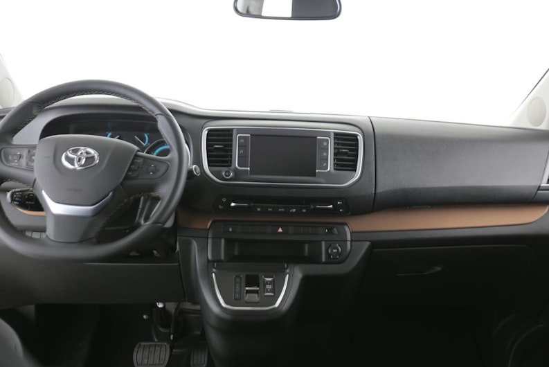 Vehicle image TOYOTA PROACE VERSO