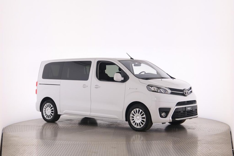 Vehicle image TOYOTA PROACE VERSO