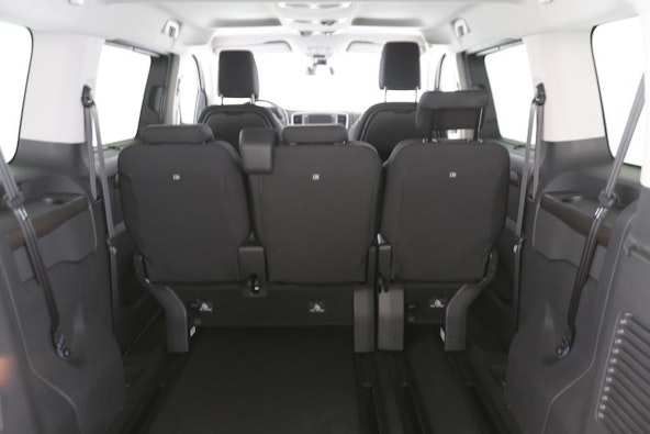 Vehicle image 6 Vehicle image 6