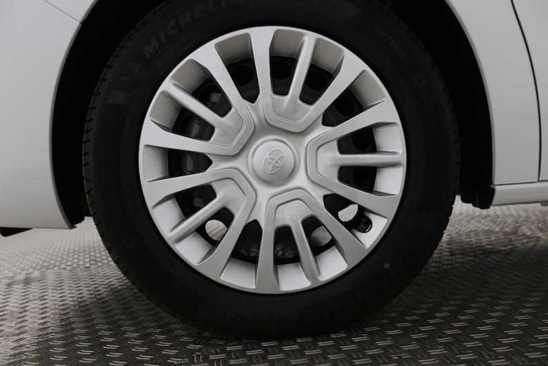 Vehicle image TOYOTA PROACE VERSO