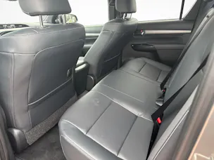 Toyota Hilux Double Cab.-Pick-up 2.8 D-4D 204 Invincible