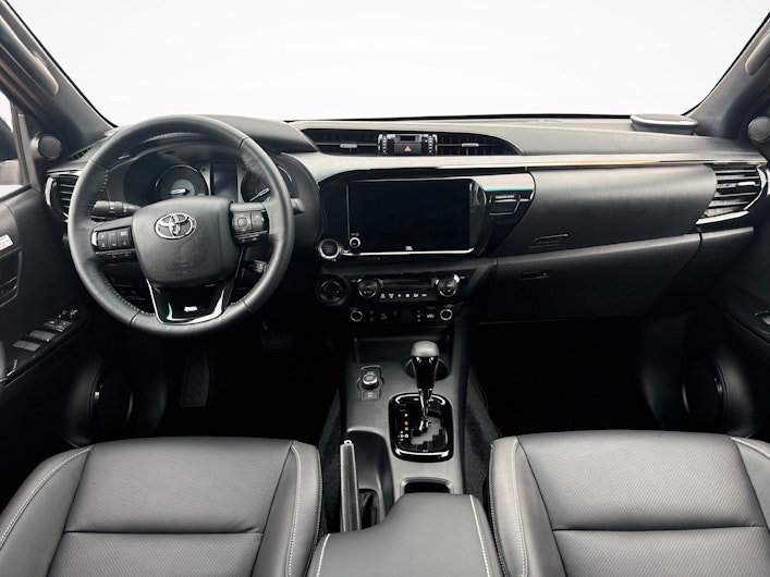 Vehicle image TOYOTA HI-LUX