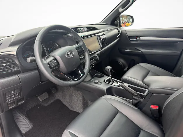 Toyota Hilux Double Cab.-Pick-up 2.8 D-4D 204 Invincible