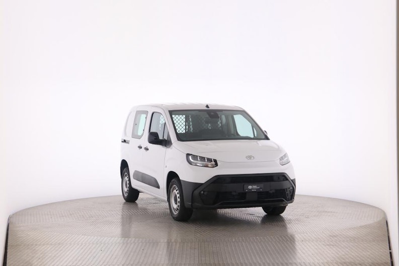 Vehicle image TOYOTA PROACE CITY