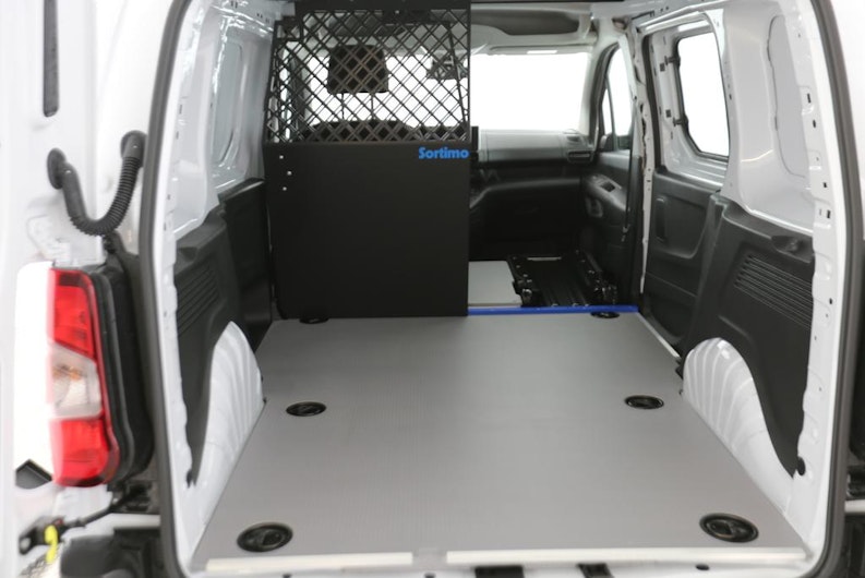 Vehicle image TOYOTA PROACE CITY