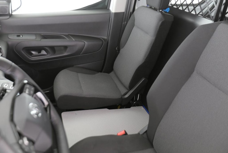 Vehicle image TOYOTA PROACE CITY