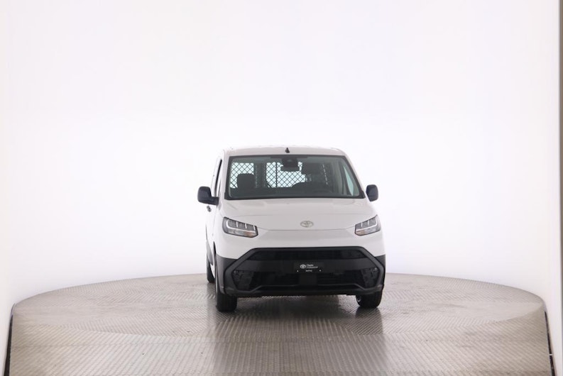 Vehicle image TOYOTA PROACE CITY