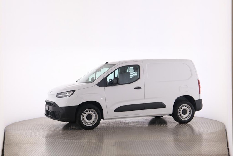 Vehicle image TOYOTA PROACE CITY