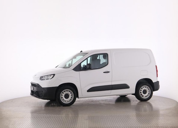 Vehicle image 33 Vehicle image 33