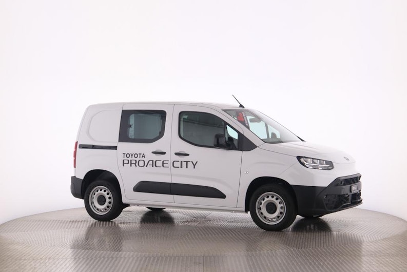 Vehicle image TOYOTA PROACE CITY