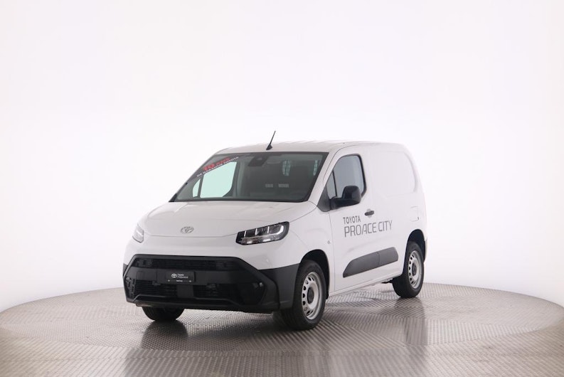 Vehicle image TOYOTA PROACE CITY