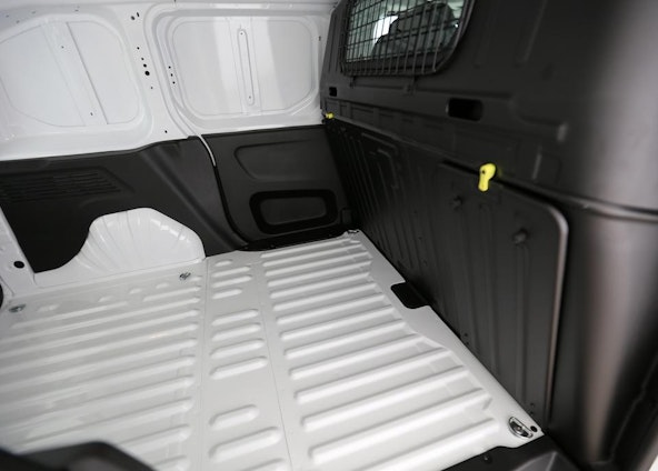 Vehicle image 2 Vehicle image 2