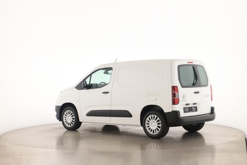 Vehicle image TOYOTA PROACE CITY