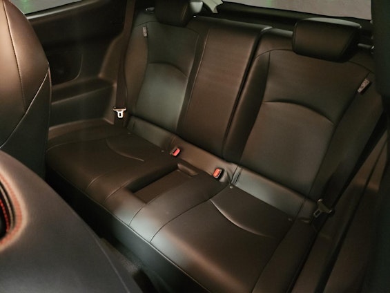 Vehicle image 9 Vehicle image 9