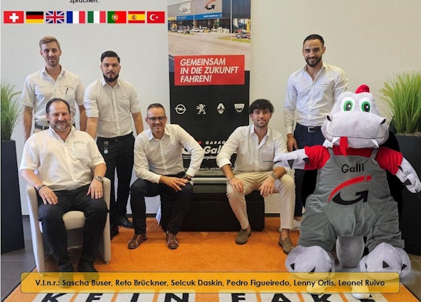 Vehicle image 10 Vehicle image 10