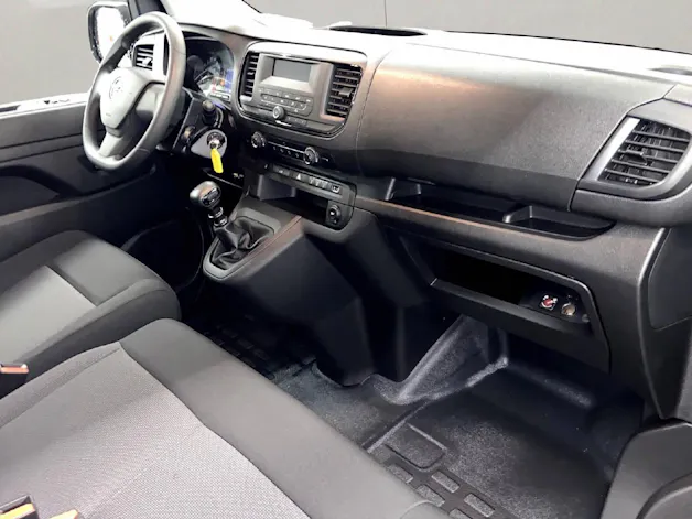 Opel Vivaro Cargo 2.7 t M 1.5 D 120