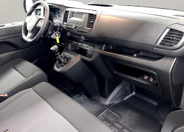 Vehicle image 7 Vehicle image 7