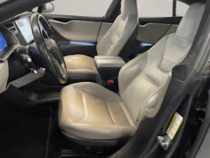 Tesla Model S 90 Performance D Allrad 772 PS