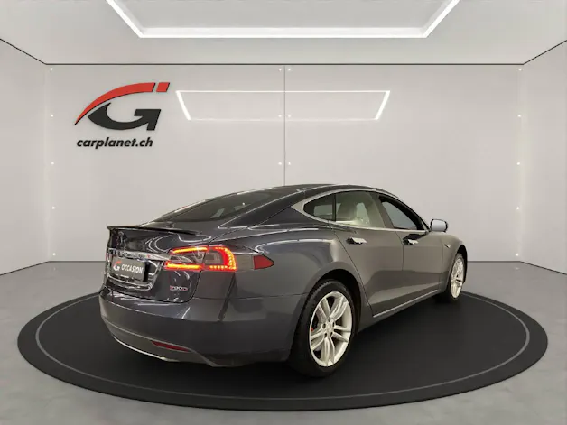 Tesla Model S 90 Performance D Allrad 772 PS