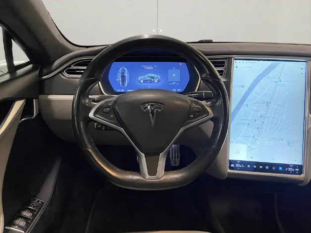 Tesla Model S 90 Performance D Allrad 772 PS