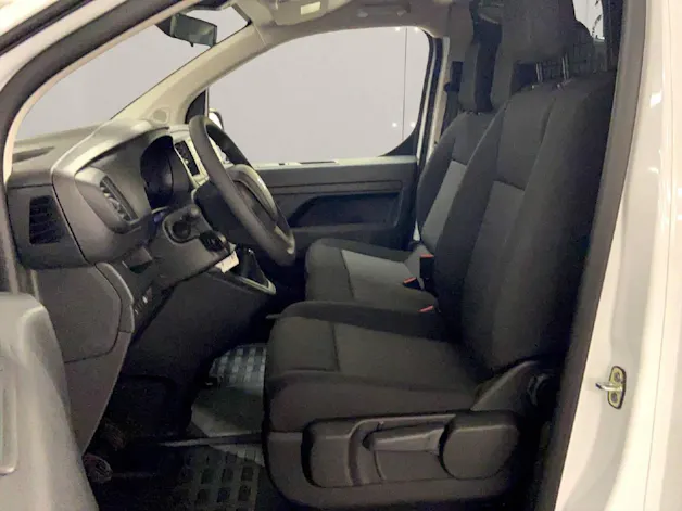 Peugeot Expert Kaw. Standard 1.5 BlueHDi 120