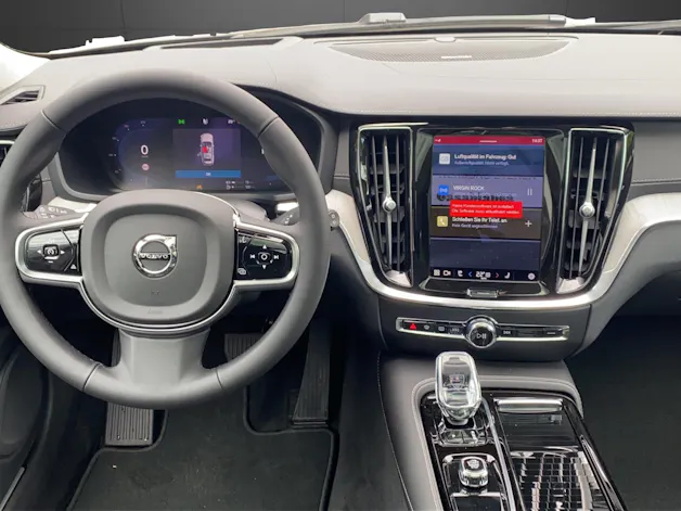 Volvo V60 2.0 T6 TE Plus Dark eAWD