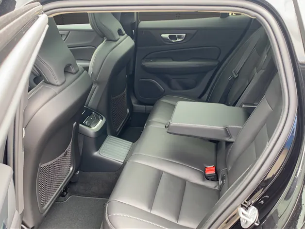 Volvo V60 2.0 T6 TE Plus Dark eAWD