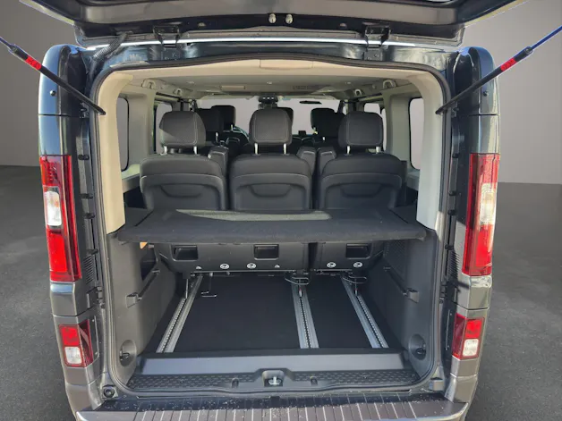 Renault Neuer Trafic Spaceclass dCi 170 EDC