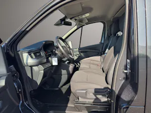 Renault Neuer Trafic Spaceclass dCi 170 EDC