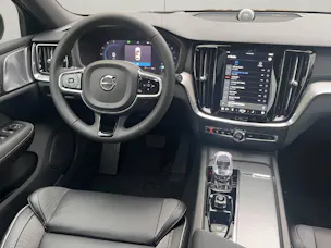 Volvo V60 2.0 B4 Ultimate Dark