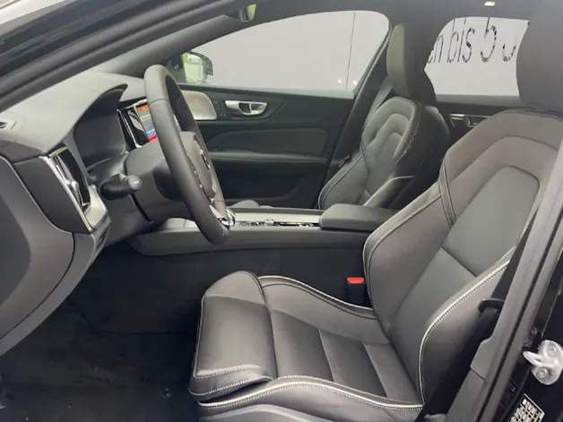 Volvo V60 2.0 B4 Ultimate Dark