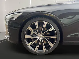 Volvo V60 2.0 B4 Ultimate Dark