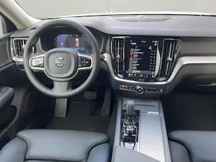 Volvo V60 Cross Country 2.0 B4 Plus AWD