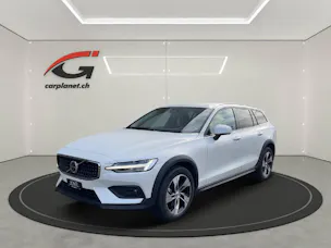 Volvo V60 Cross Country 2.0 B4 Plus AWD