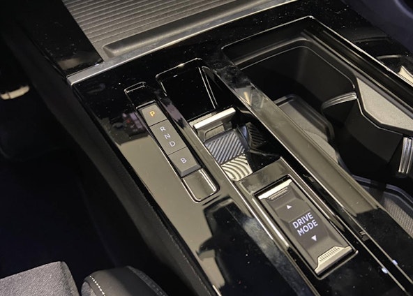 Vehicle image 7 Vehicle image 7