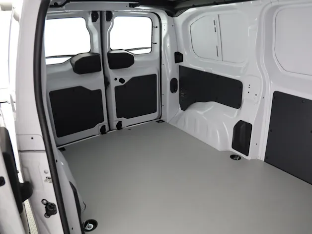 Citroën e-Jumpy Kaw. M 50 kWh Swiss Edition