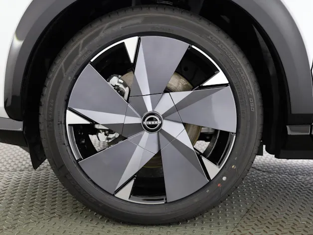Nissan Ariya Evolve e-4orce 87 kWh MY22