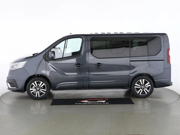 Renault Trafic Spaceclass 2.0 dCi Blue