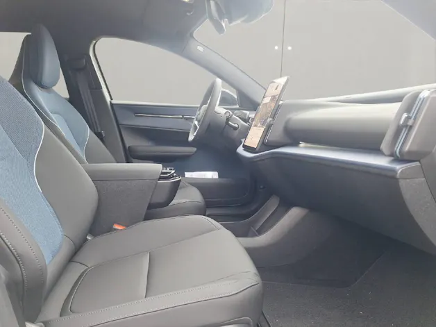 Volvo EX30 E60 Plus