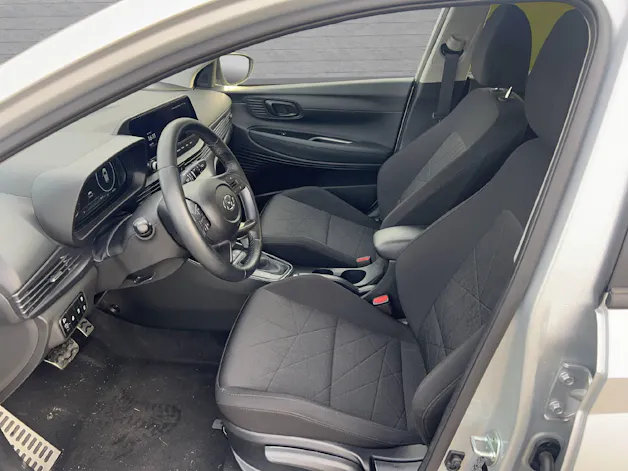 Hyundai Bayon 1.0 T-GDi 120 Amplia 48V