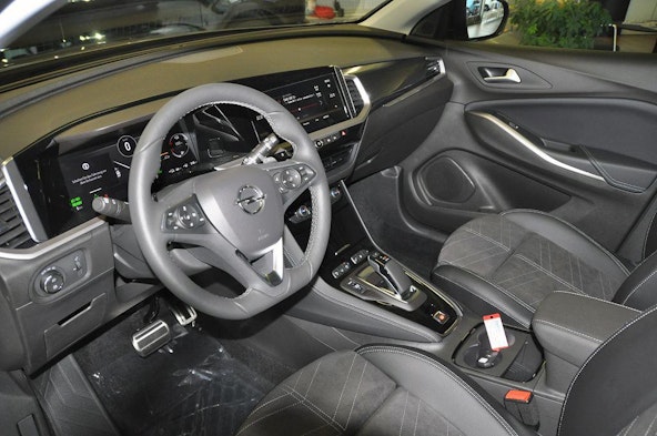 Vehicle image 21