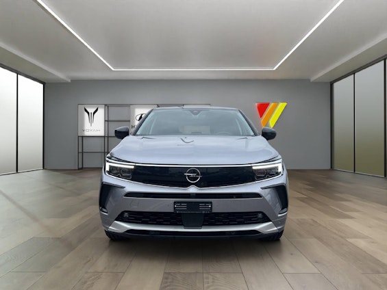 Vehicle image 2 Vehicle image 2