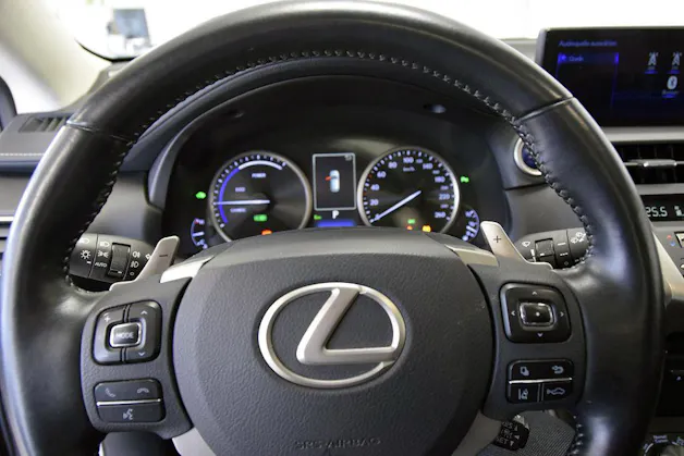 Lexus NX 300h Excellence