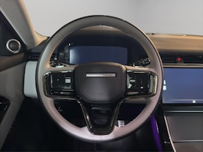 Vehicle image LAND ROVER Range Rover Evoque 1.5 T 300e Dynamic HSE