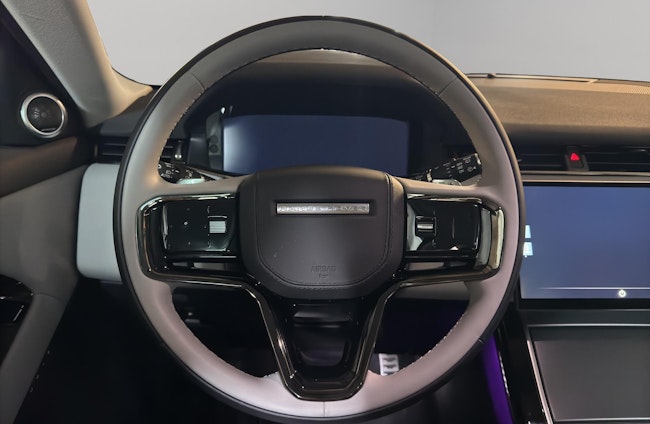 Vehicle image 9 Vehicle image 9