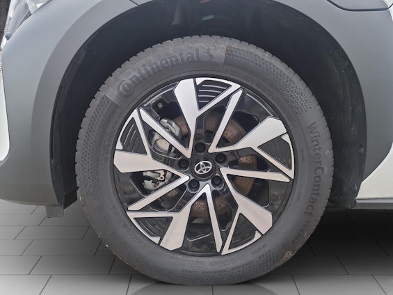 Vehicle image 13 Vehicle image 13