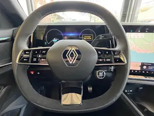 Renault Austral 1.2 E-Tech iconic Espr