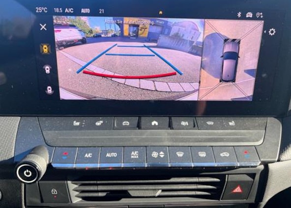 Vehicle image 11 Vehicle image 11